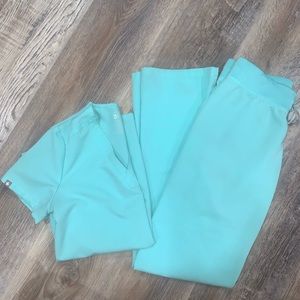 Figs Set- XXS. Fresh Aqua Livingston Bottoms/ One Pocket Top